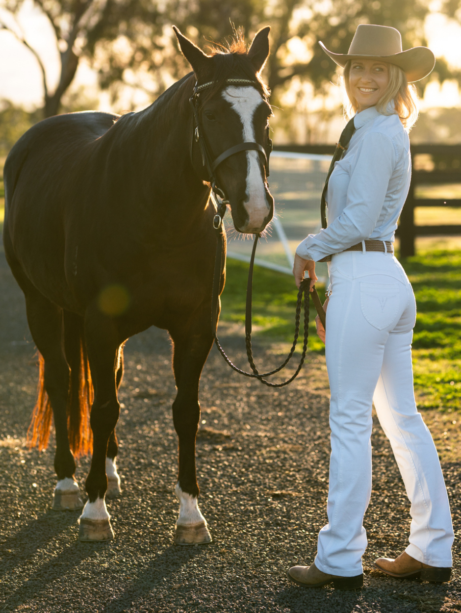Tamworth White Horse Riding Jeans – Peter Williams Riding Apparel